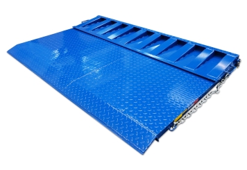 Große Rampe GR2000 für Gabelstapler (2.200 mm x 2.000 mm x 80 mm), max. Belastung 6.500 kg, SolidHub 