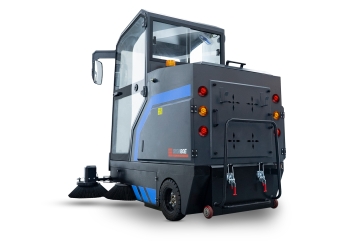 Battery-powered road sweeper SKM80E, 15.200 m²/h, 1.950 mm x 2.190 mm x 2.085 mm, wipeket 